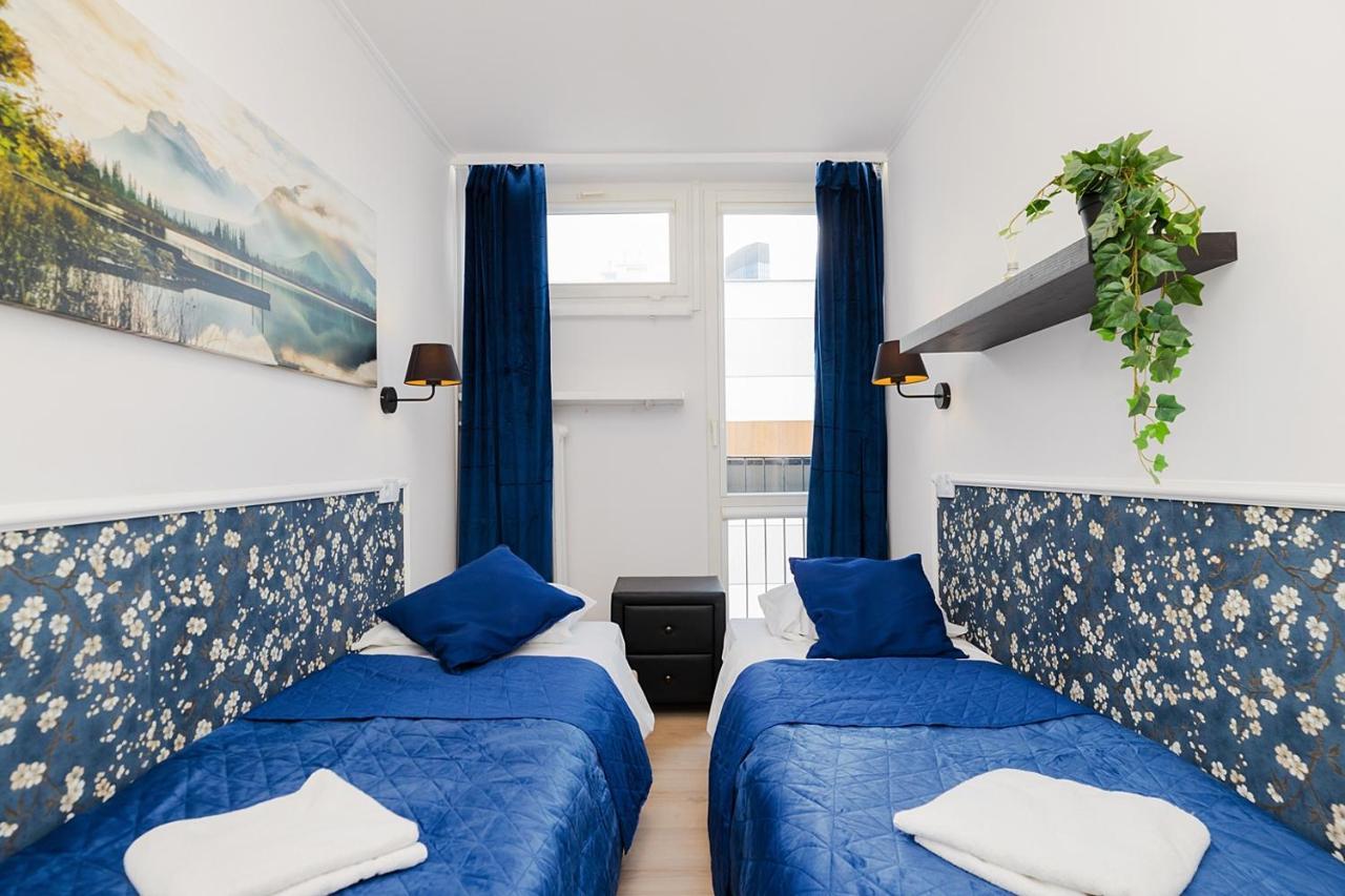 Unitapartaments Short Rent Apartment In Warsaw By Metro Station Rondo Onz Apart With 3Bedrooms 23 Luaran gambar