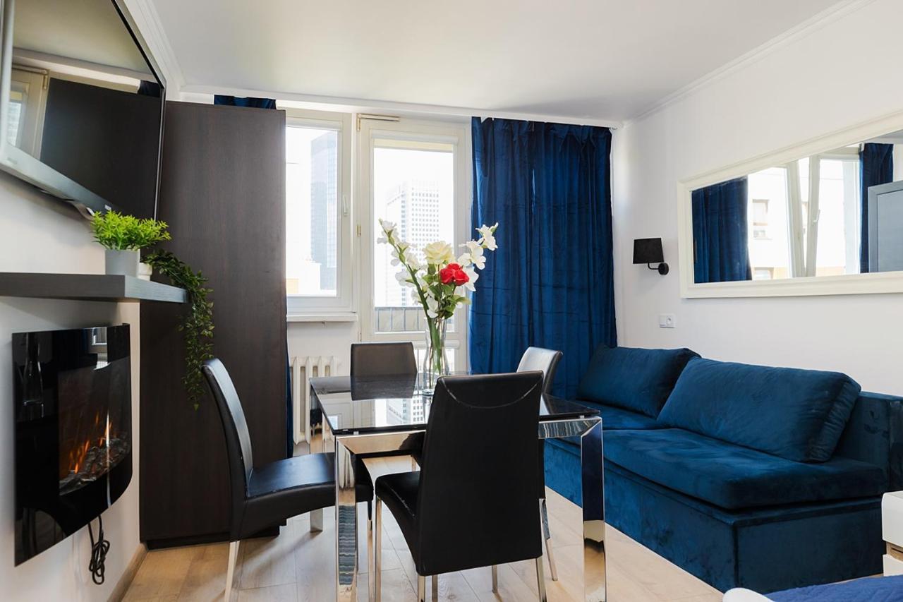 Unitapartaments Short Rent Apartment In Warsaw By Metro Station Rondo Onz Apart With 3Bedrooms 23 Luaran gambar